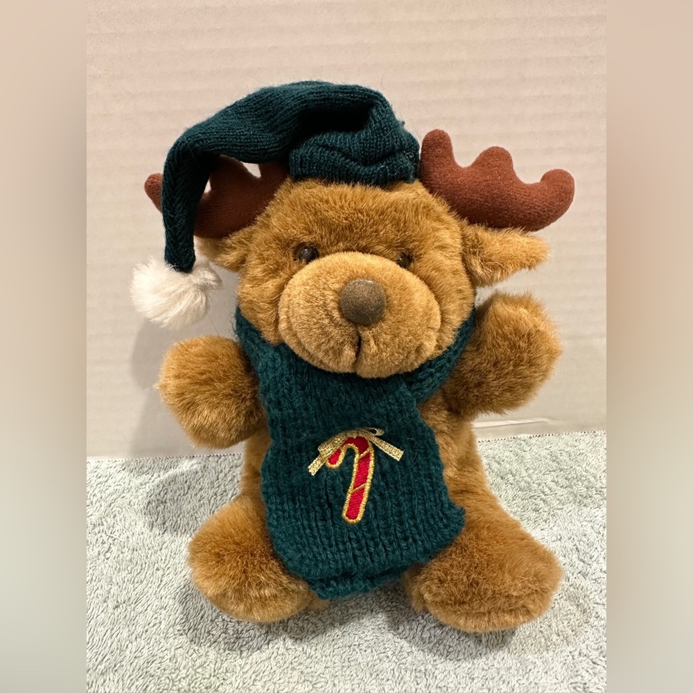 Main Joy Plush Reindeer Scarf Candy Cane 7” Christmas Cabin Lodge decor